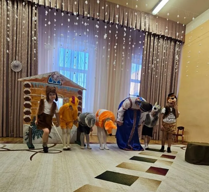 Спектакль 